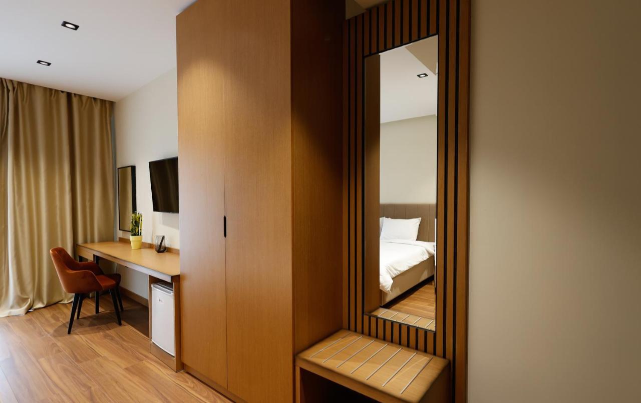 Valza Boutique Hotel Vlore Exterior photo